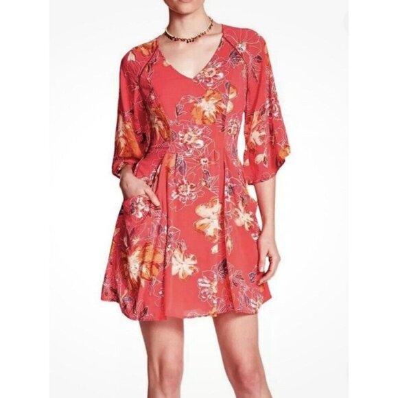 Free People Red Eyes on You Minidress Size 6 Hippie Boho Festival Cute & Flowy - Picture 12 of 13